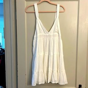 NWT Francesca’s White Flowing Dress with Lace Detail.  Size Medium